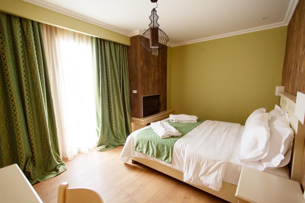 Irene'S Resort Loutraki  Room photo